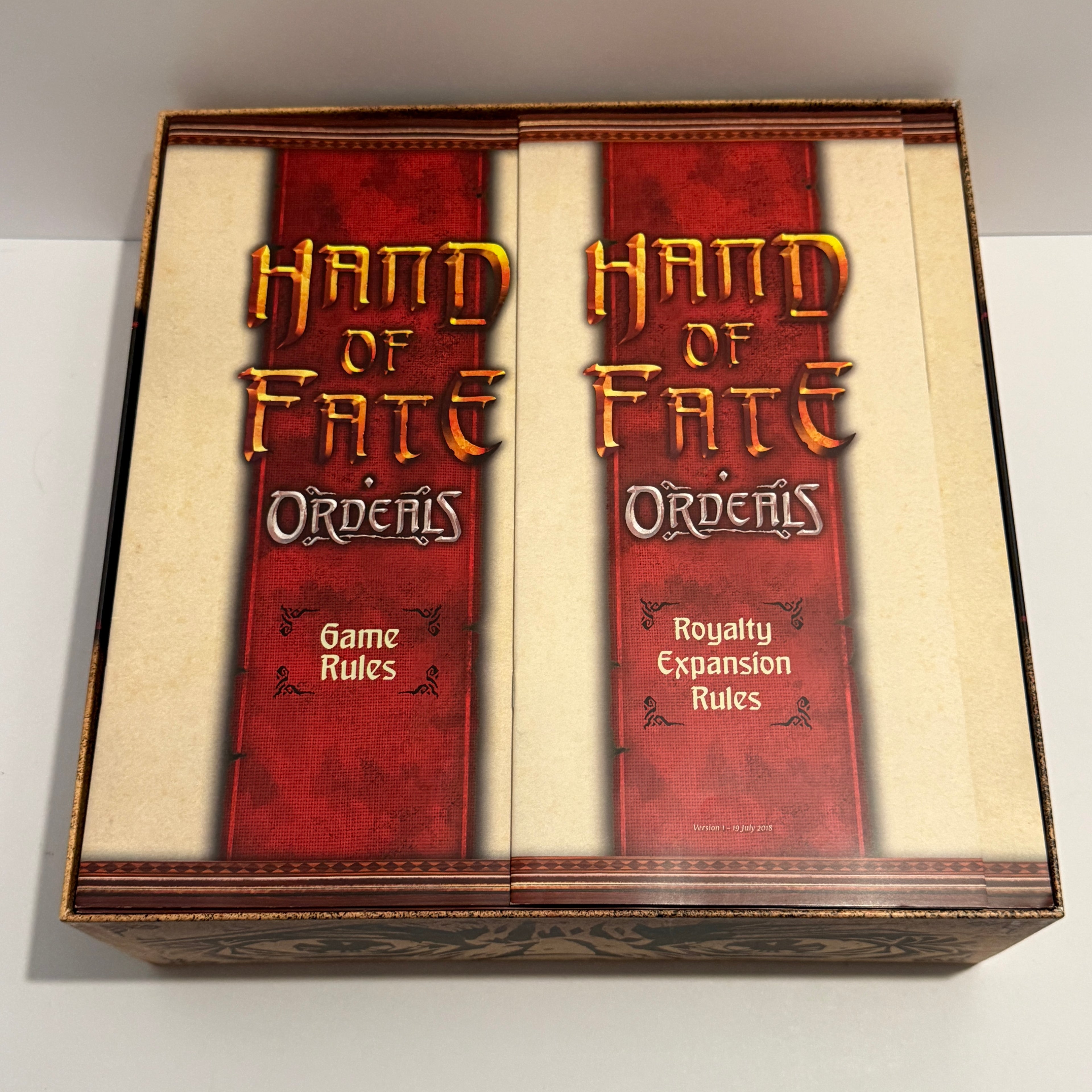 Hand of Fate: Ordeals Board Game Special Edition w/ Royalty Expansion