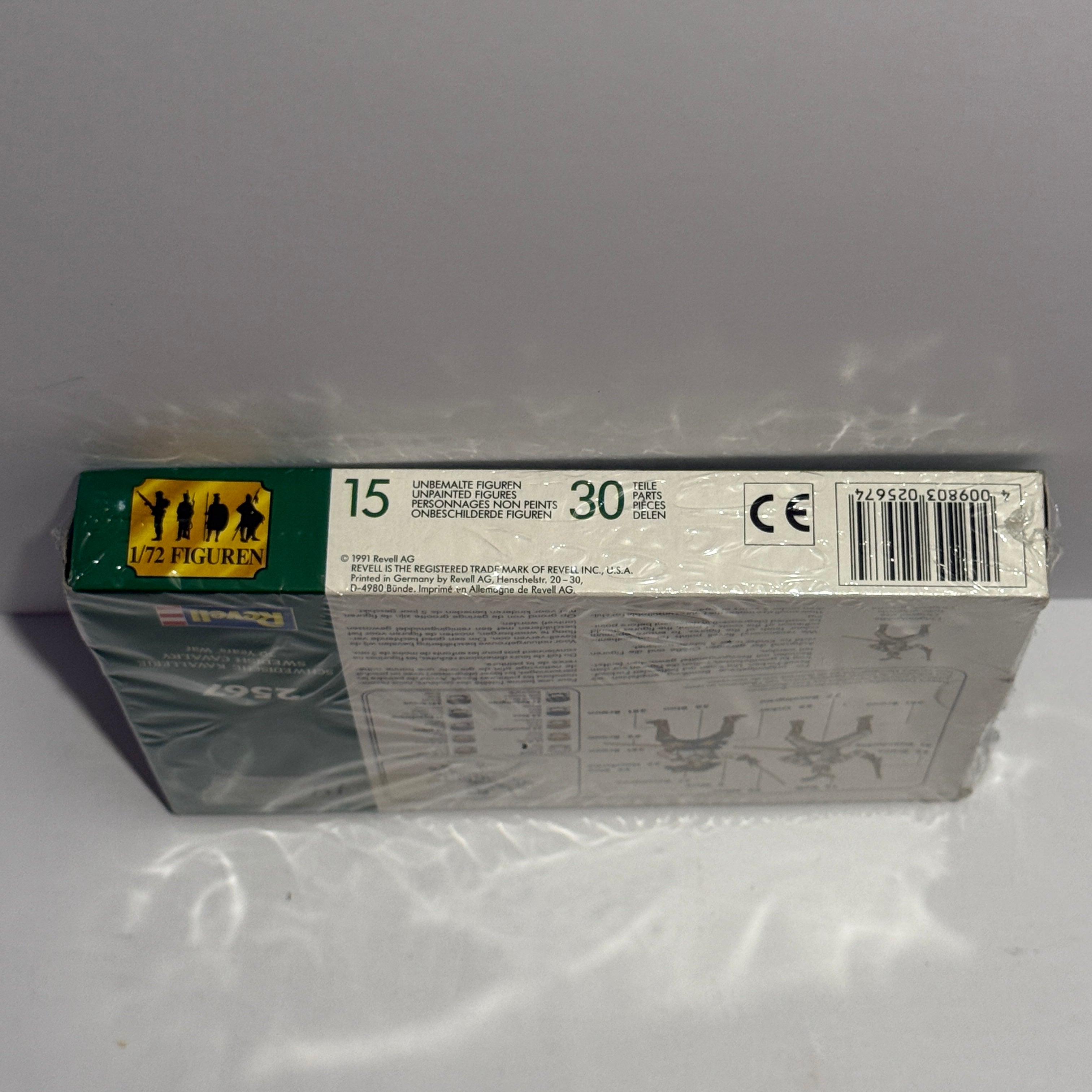 Revell Schwedische Kavallerie 1/72 Scale Model Kit #2567