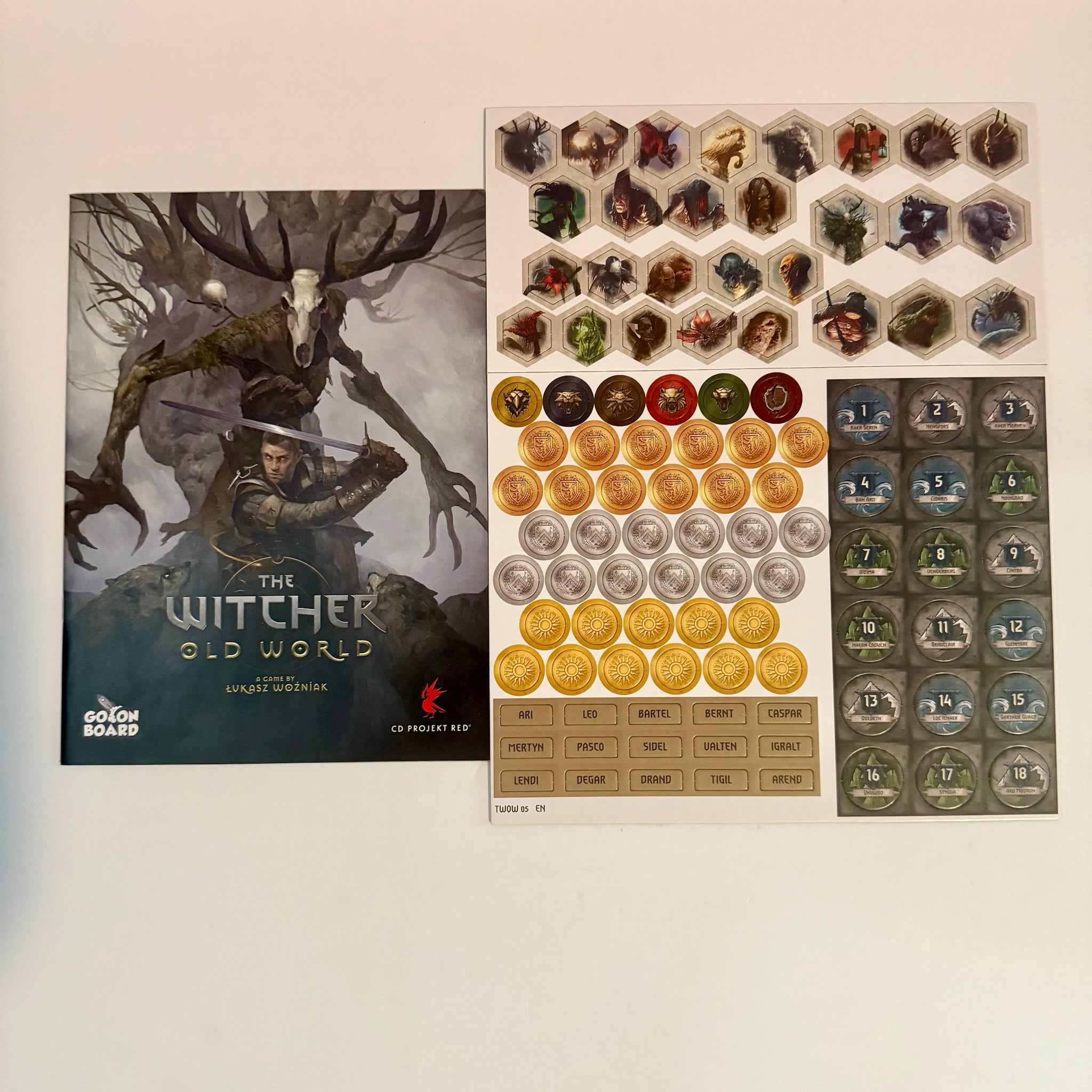The Witcher: Old World Board Game w/ Kickstarter & Legendary Hunt Expansions